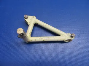 Mooney M20G Bellcrank Retracting Manual Gear LH Retract 560202-001 (0921-434)